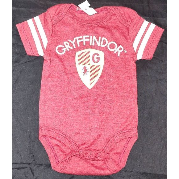 Harry Potter Branded Gryffindor Baby One Piece-Size 3-6 Months NWT cotton/poly b - Picture 2 of 7